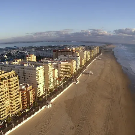 Brisas Playa 3 Banos كاديز